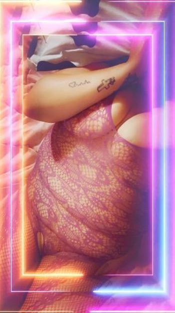 2179005110, female escort, Springfield